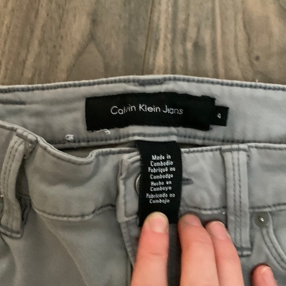 Calvin Klein, pants - Picture 3 of 3